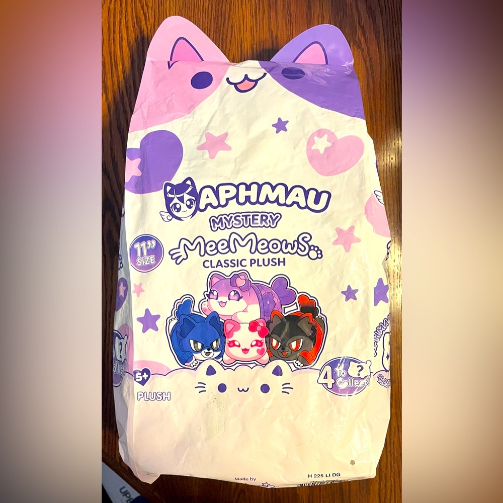 APHMAU MeeMeows 11" Mystery Classic Soft Plush Toy - Collect All 4 - NEW SEALED